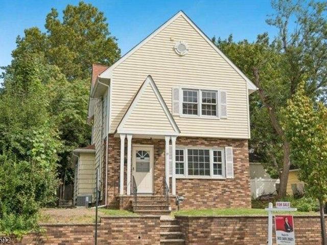 house with 4 bedroom, Millburn NJ ES105628766