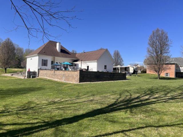 house with 4 bedroom, Mitchell IN ELS100973110