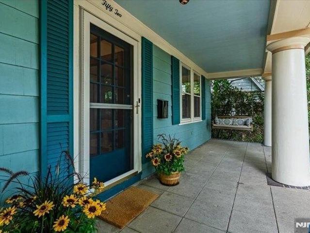 house with 4 bedroom, Montclair NJ ES105575698