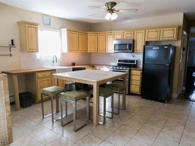 house with 4 bedroom, Montclair NJ ES105709828