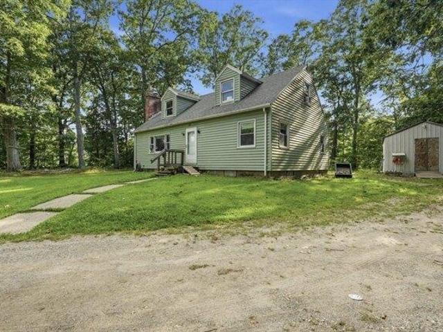 house with 4 bedroom, Montague MA ES105288357