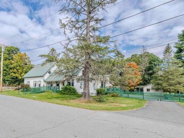 house with 4 bedroom, Monroe NH ES105557287