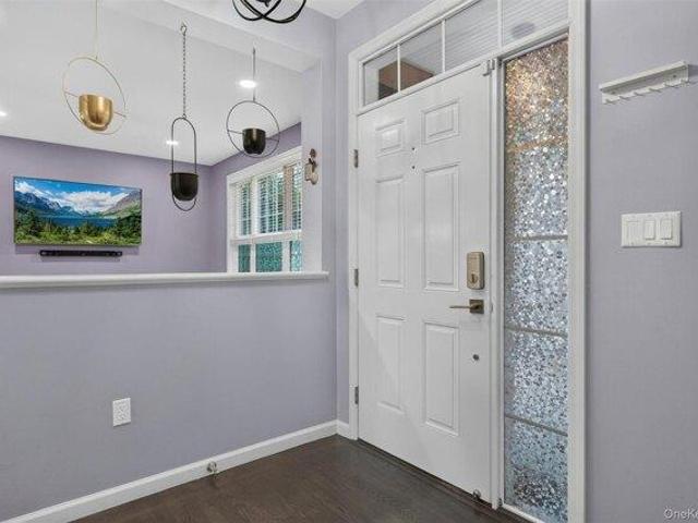 house with 4 bedroom, Monroe NY ES105318486
