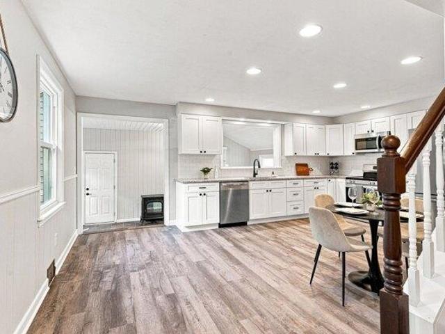 house with 4 bedroom, Monson MA ES105648528