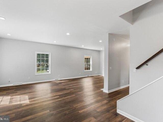 house with 4 bedroom, Moorestown NJ ES106128537