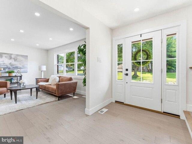 house with 4 bedroom, Moorestown NJ ES106128800