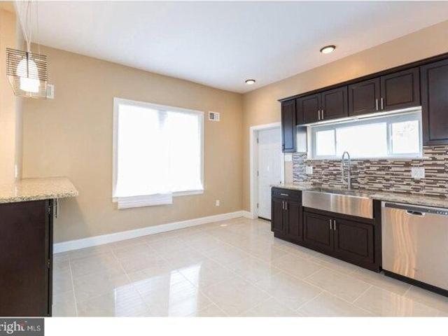 house with 4 bedroom, Mount Ephraim NJ ELS103501244