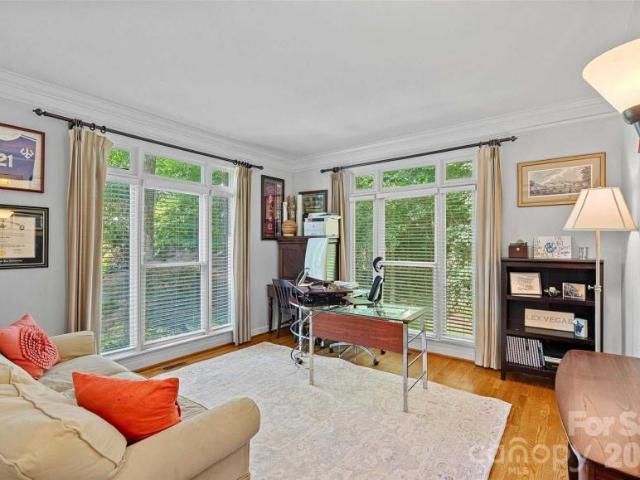 house with 4 bedroom, NC NC ES102579036