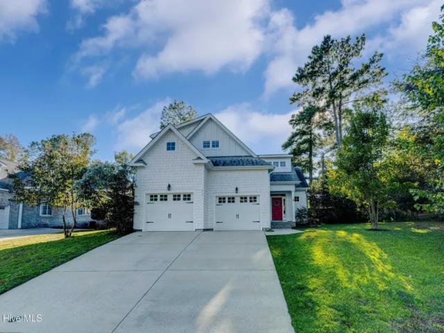 house with 4 bedroom, NC NC ES102715768