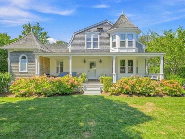 house with 4 bedroom, Nantucket MA ES106000654