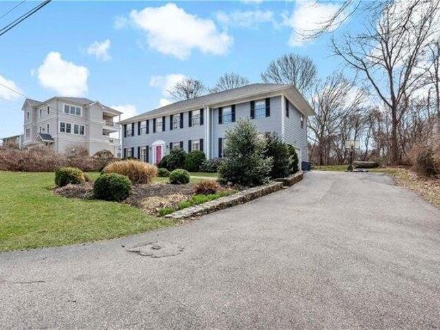 house with 4 bedroom, Narragansett RI ES103438208