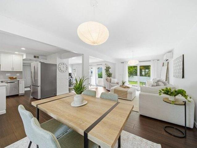 house with 4 bedroom, Natick MA ES105537181