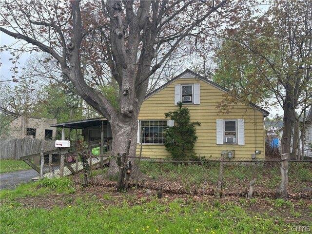 house with 4 bedroom, Nedrow NY ES104907561