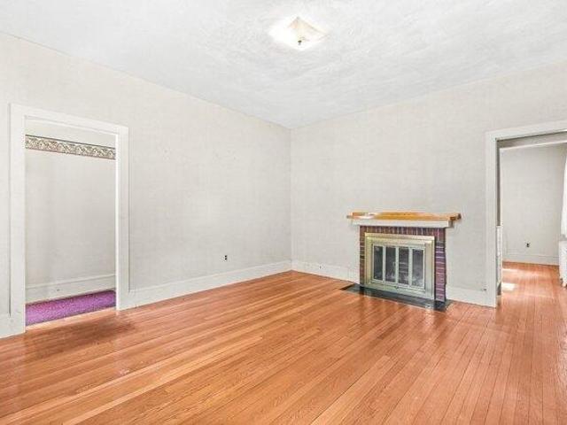 house with 4 bedroom, Newton MA ES105560219