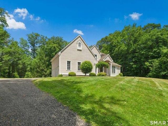house with 4 bedroom, Newtown CT ES105416309