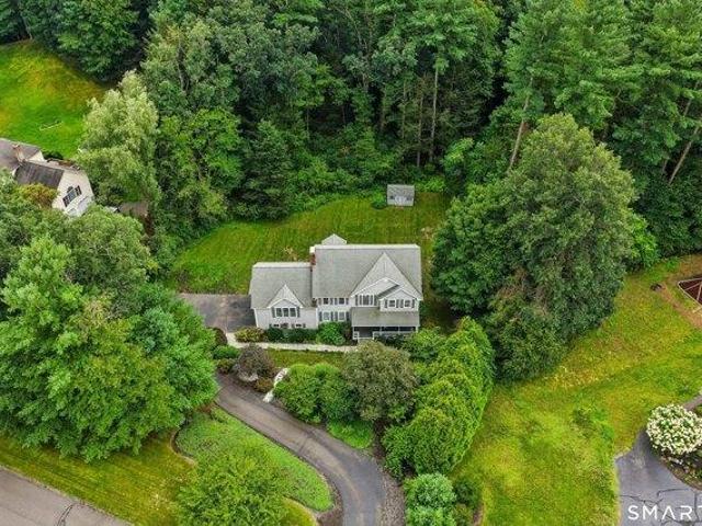 house with 4 bedroom, Newtown CT ES105442384