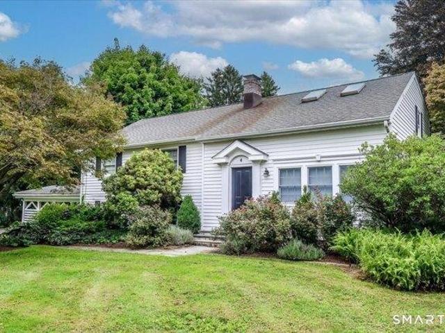 house with 4 bedroom, Newtown CT ES105513269