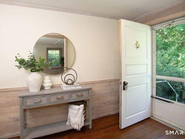 house with 4 bedroom, New Canaan CT ES105534917