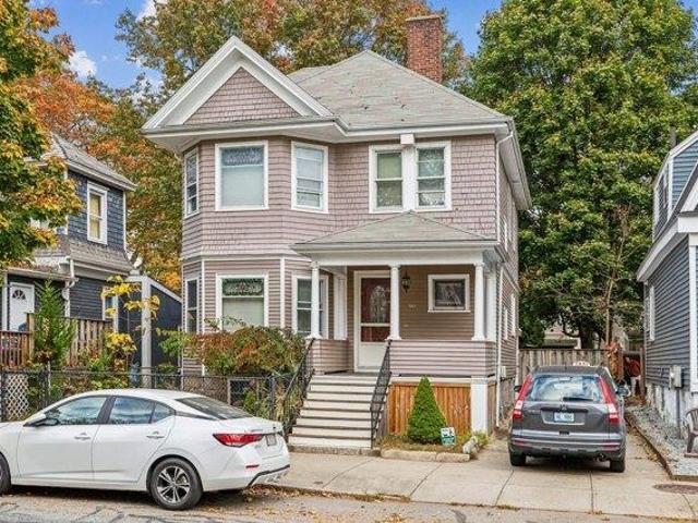house with 4 bedroom, New Bedford MA ES105694305