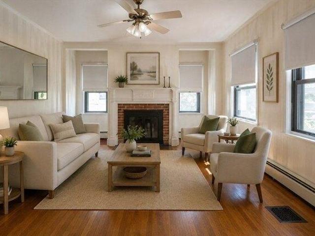 house with 4 bedroom, New Bedford MA ES105695977