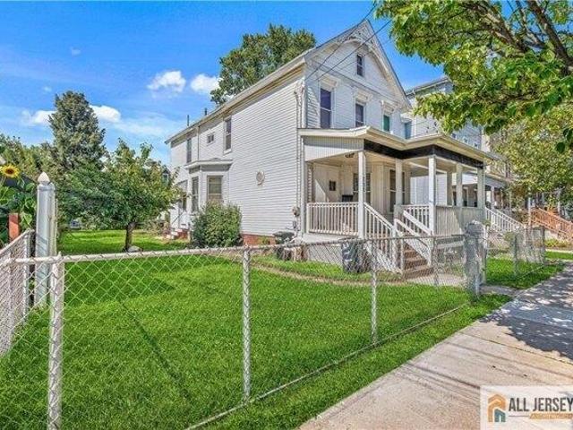 house with 4 bedroom, New Brunswick NJ ES105291359