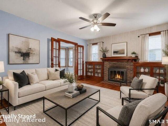 house with 4 bedroom, New Britain CT ES105402761