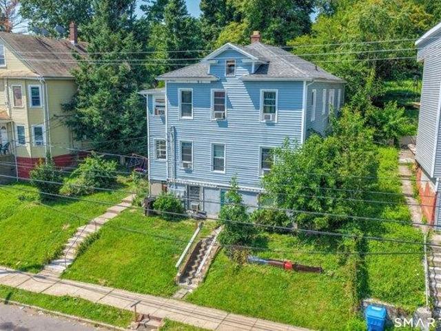 house with 4 bedroom, New Britain CT ES105557240