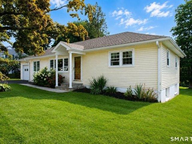 house with 4 bedroom, New Fairfield CT ES105516229