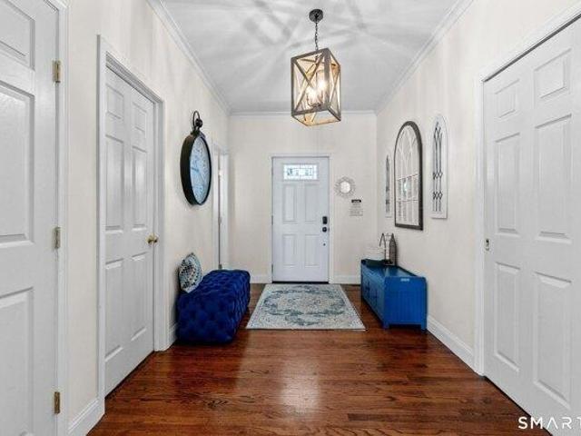house with 4 bedroom, New Haven CT ES105442639