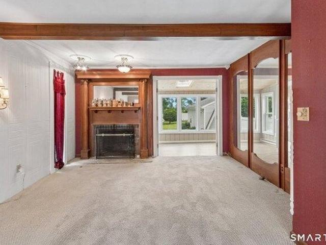 house with 4 bedroom, New Haven CT ES105495127