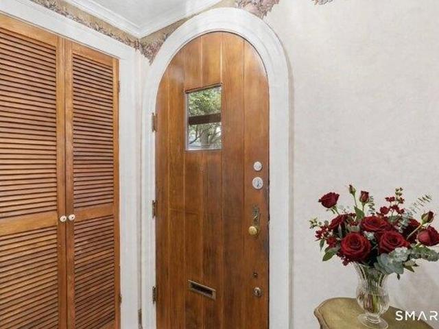 house with 4 bedroom, New Haven CT ES105532034