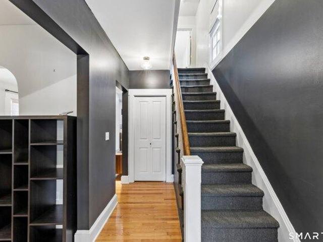 house with 4 bedroom, New Haven CT ES105611182