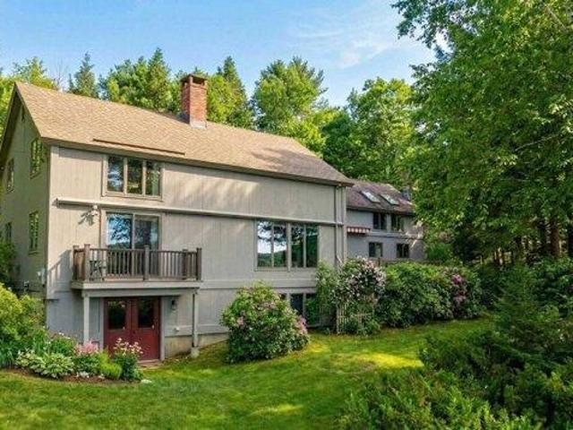 house with 4 bedroom, New London NH ES104853396