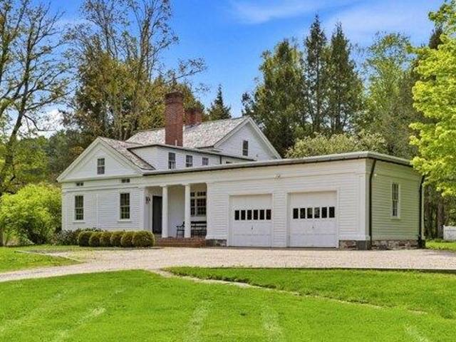 house with 4 bedroom, New Marlborough MA ES104543841