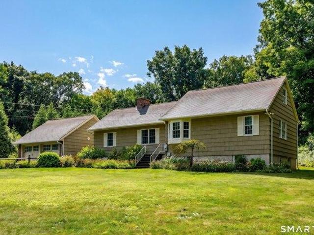 house with 4 bedroom, New Milford CT ES105474986