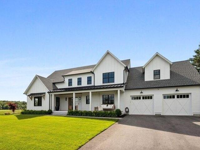 house with 4 bedroom, Newbury MA ES104352357