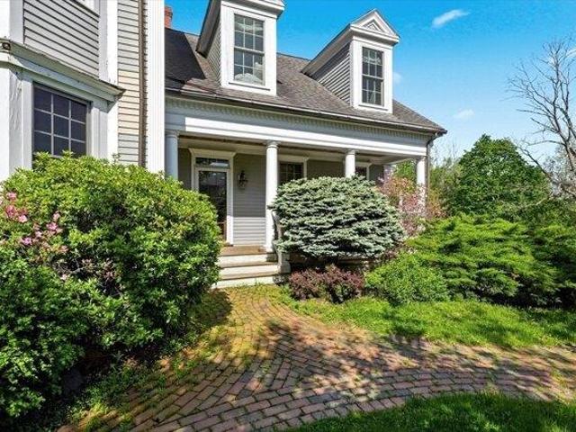 house with 4 bedroom, Newbury MA ES104443217