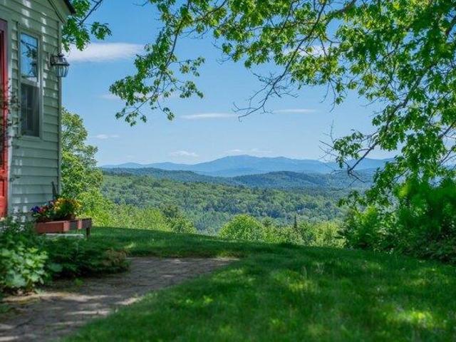 house with 4 bedroom, Newbury VT ES104870162