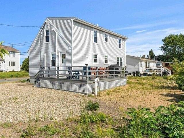 house with 4 bedroom, Newburyport MA ES105387078
