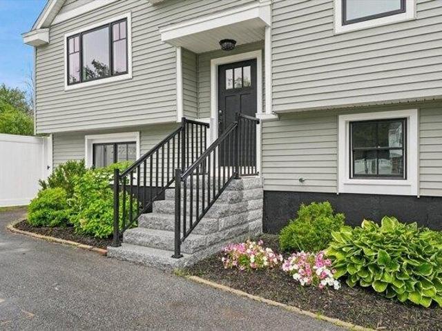 house with 4 bedroom, Newburyport MA ES105438896