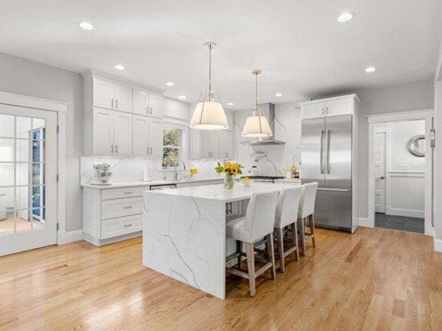 house with 4 bedroom, Newburyport MA ES105610270