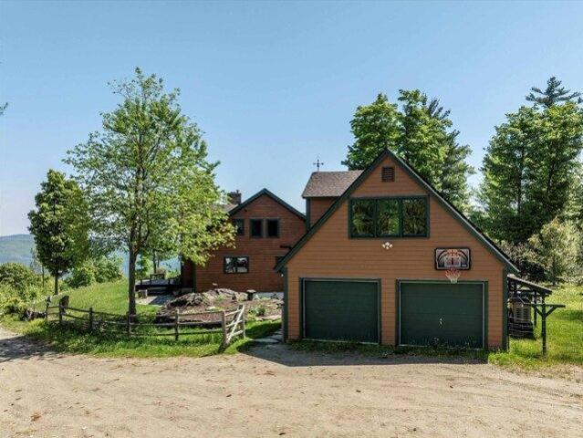 house with 4 bedroom, Newfane VT ES105316147