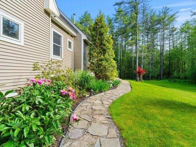 house with 4 bedroom, Newmarket NH DS104332431