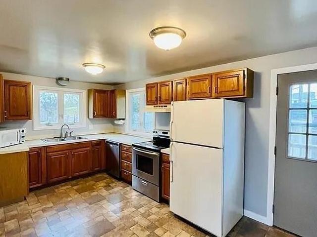 house with 4 bedroom, Newport RI ES105423213