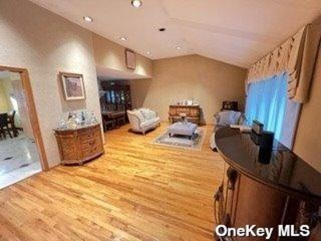 house with 4 bedroom, North Woodmere NY DS72691940