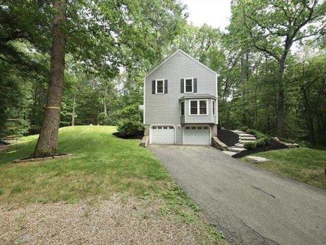 house with 4 bedroom, North Andover MA ES104375574