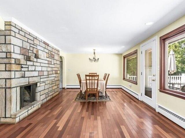 house with 4 bedroom, North Andover MA ES105516623