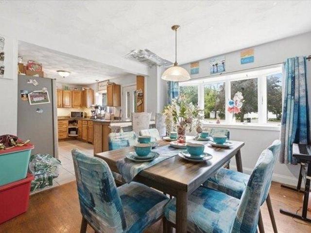 house with 4 bedroom, North Attleboro MA ES105418868
