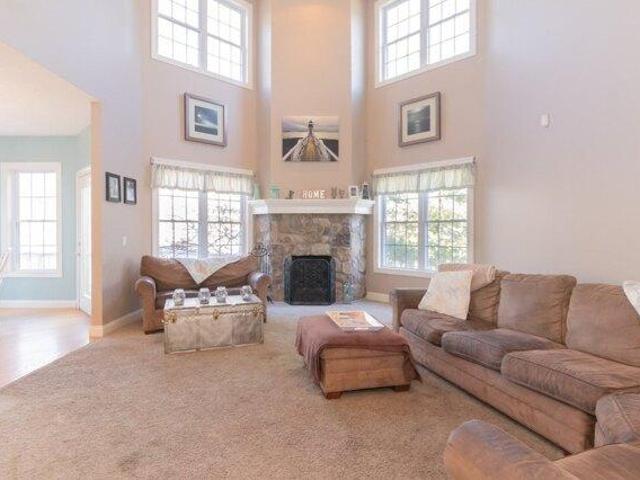 house with 4 bedroom, North Attleboro MA ES105651371