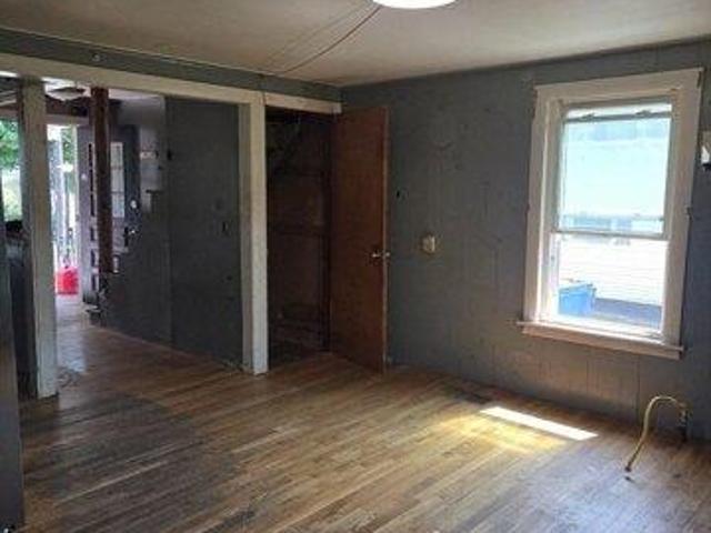house with 4 bedroom, North Brookfield MA ES105233407
